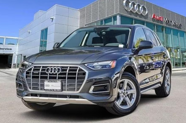 2023 Audi Q5 Premium 40 Tfsi Quattro SUV
