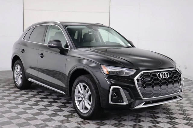 2023 Audi Q5 S line Premium 45 TFSI quattro SUV
