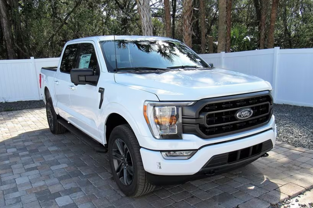 2023 Ford F-150 XLT Truck SuperCrew Cab V6 EcoBoost