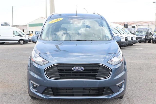 2023 Ford Transit Connect Titanium
