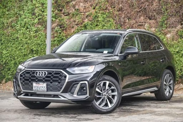 2023 Audi Q5 45 S line Premium Plus SUV