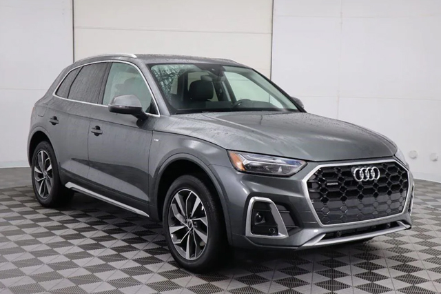 2023 Audi Q5 S line Premium 45 TFSI quattro SUV