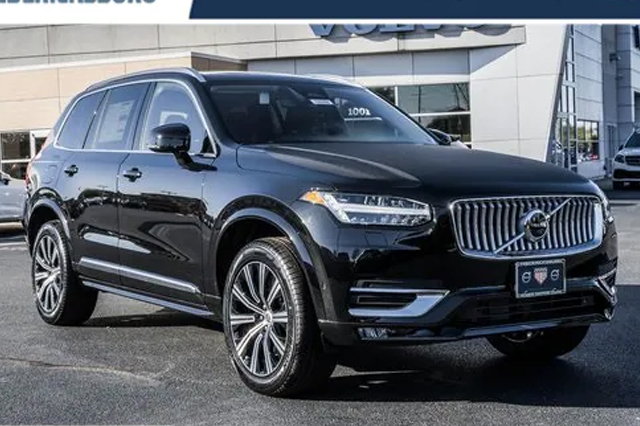 2023 Volvo XC90 B6 Plus 6-Seater SUV