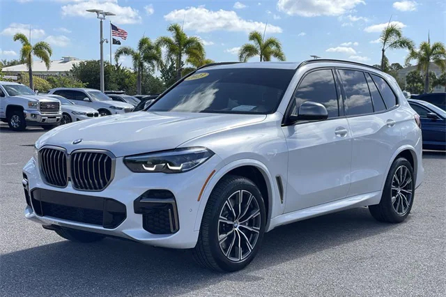 2023 BMW X5 M50i
