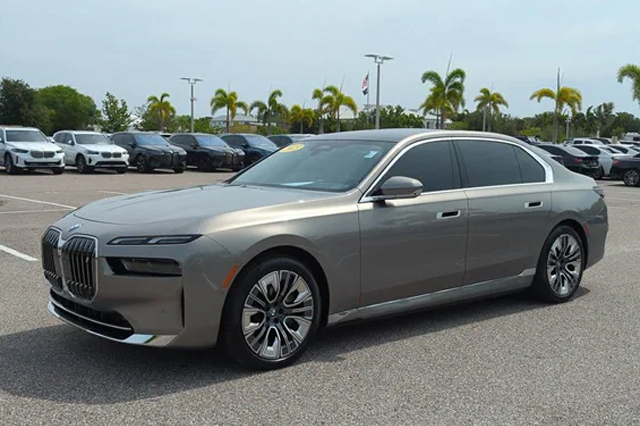 2023 BMW i7 xDrive60