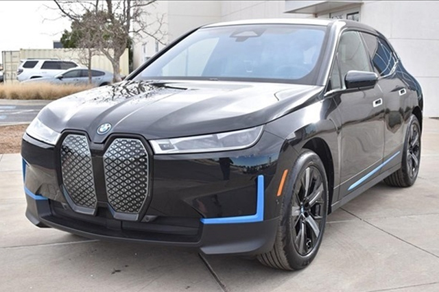 2023 BMW iX xDrive50