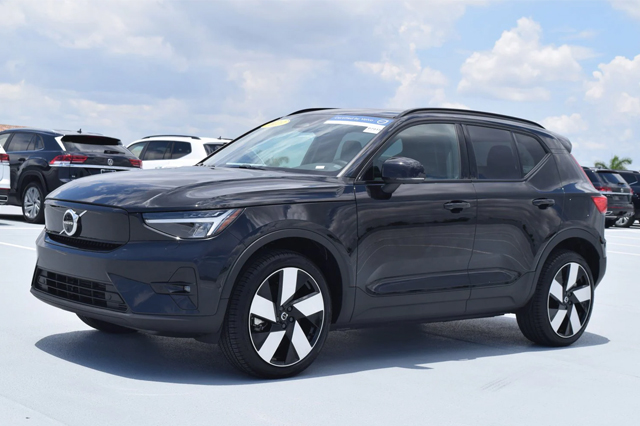 2023 Volvo XC40 Recharge Pure Electric Ultimate SUV