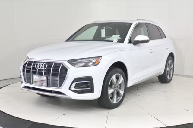 2023 Audi Q5 40 Premium SUV