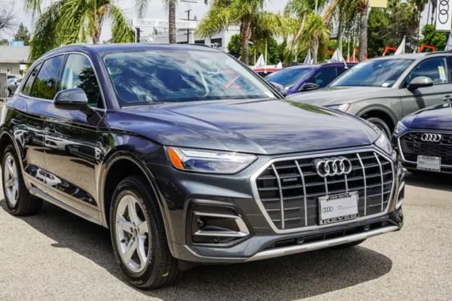 2023 Audi Q5 Premium SUV