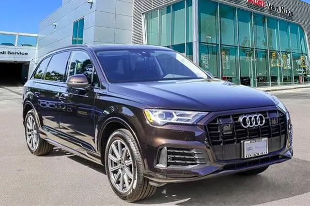 2023 Audi Q7 Premium Plus SUV