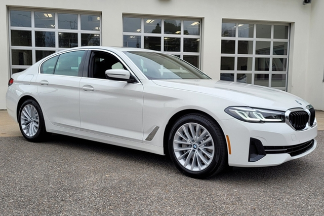 2023 BMW 5 Series 530i