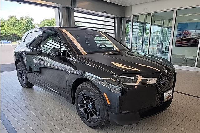2023 BMW iX xDrive50 SUV
