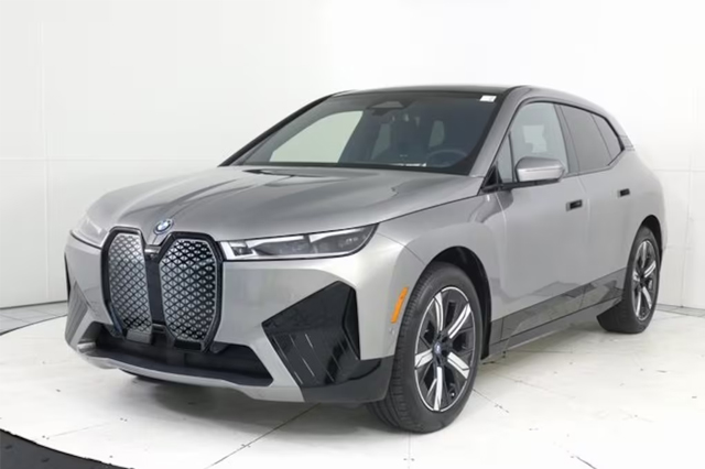 2023 BMW iX xDrive50 SUV