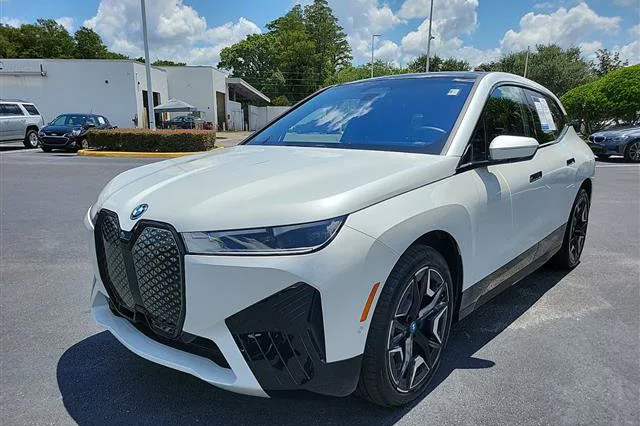 2024 BMW iX xDrive50 SAV