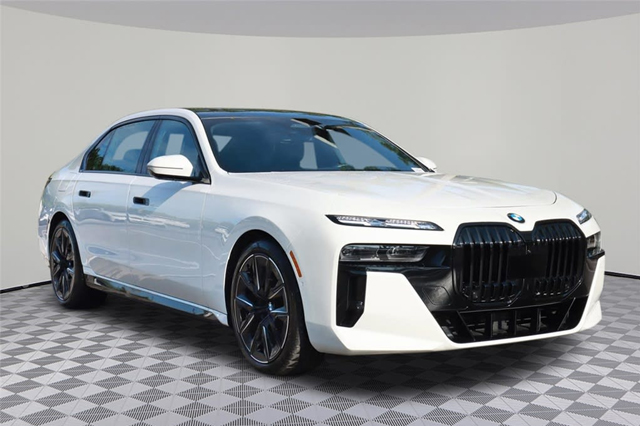 2023 BMW 7 Series 760i xDrive