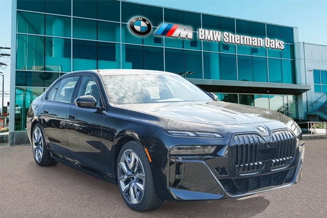 2023 BMW i7 Sedan