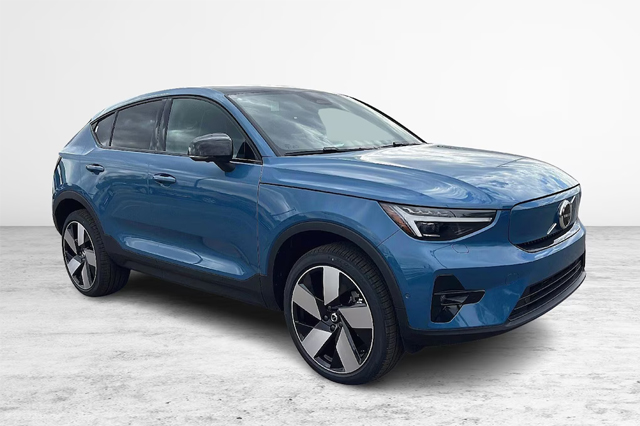2023 Volvo C40 Recharge Pure Electric Twin Ultimate SUV