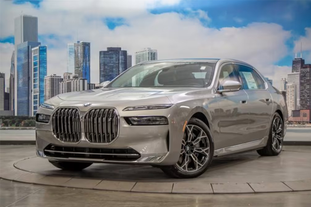 2023 BMW i7 xDrive60 Sedan