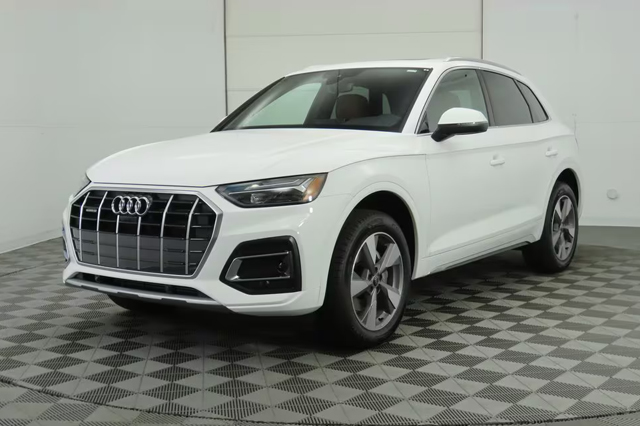 2023 Audi Q5 40 Premium Plus SUV