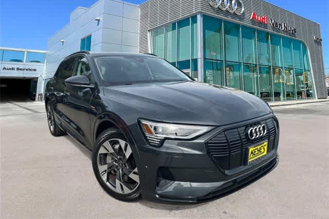 2023 Audi e-tron Premium