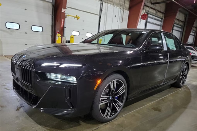2023 BMW 7 Series 740i Sedan