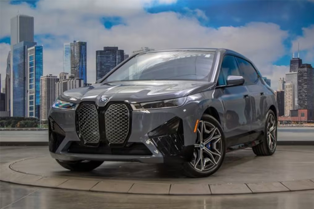 2023 BMW iX M60 xDrive SUV