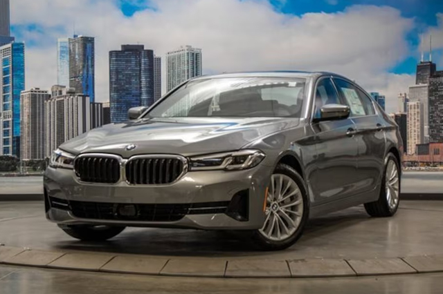2023 BMW 530i xDrive Sedan