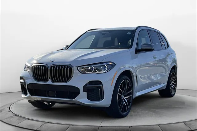 2023 BMW X5 M50i SUV