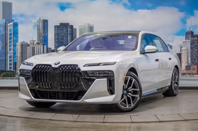 2023 BMW i7 xDrive60 Sedan