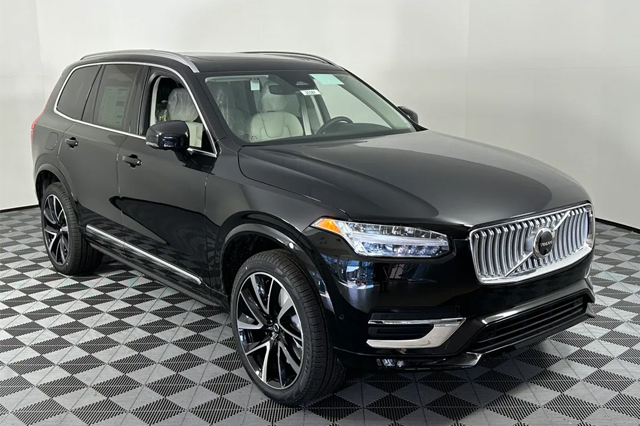 2023 Volvo XC90 B6 AWD Plus 7-Seater SUV