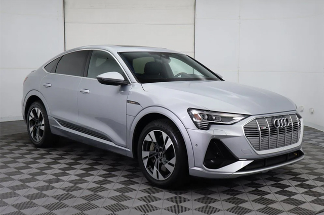 2023 Audi e-tron Sportback S Line Premium