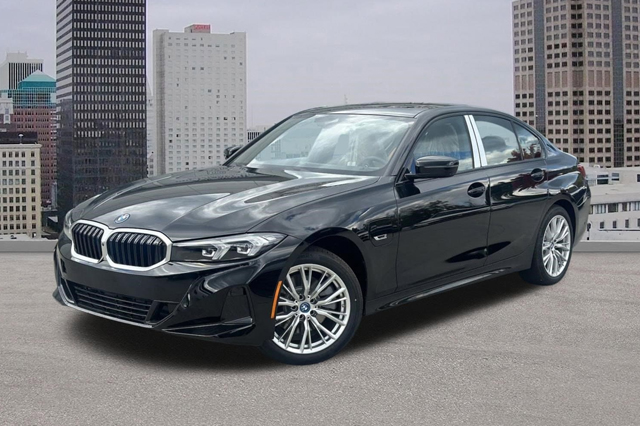 2023 BMW 330e