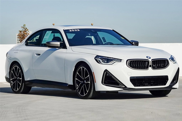 2023 BMW M240i