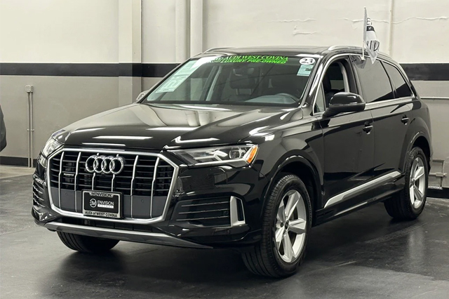 2023 Audi Q7 45 Premium