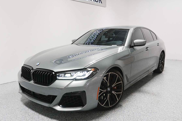 2023 BMW 5-Series M550i xDrive