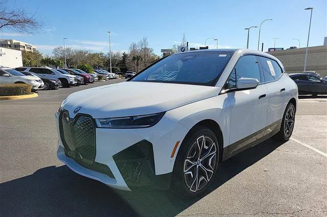2023 BMW iX xDrive50 SUV