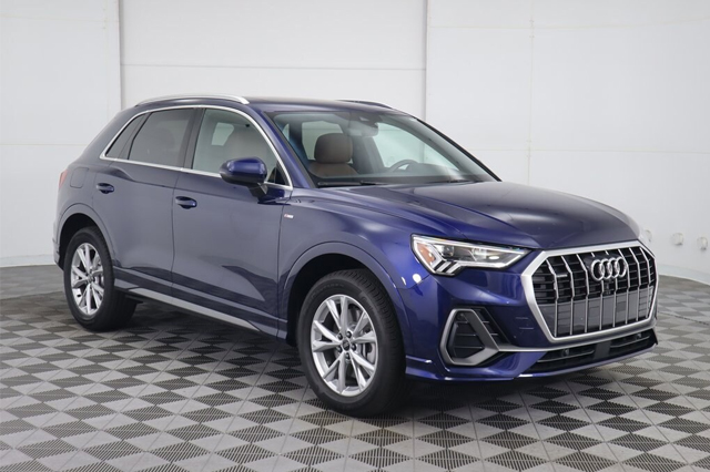 2023 Audi Q3 Premium