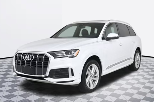 2023 Audi Q7 45 Premium