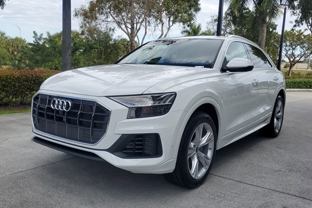 2023 Audi Q8 55 Premium Quattro