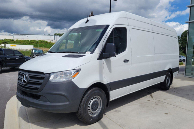2023 Mercedes-Benz Sprinter Cargo Van Cargo 170 WB