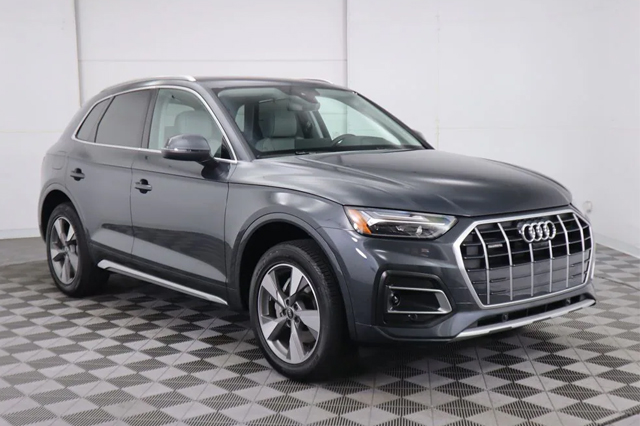 2023 Audi Q5 40 Premium Plus