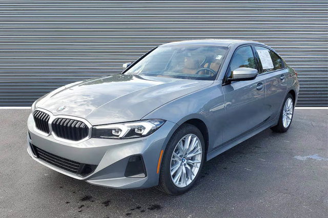 2023 BMW 3 Series 330i Sedan