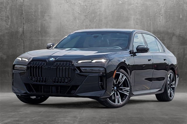 2023 BMW 740i