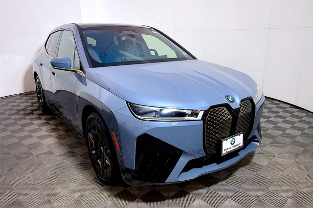 2023 BMW iX M60