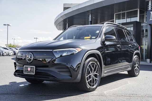 2023 Mercedes-Benz EQB 300
