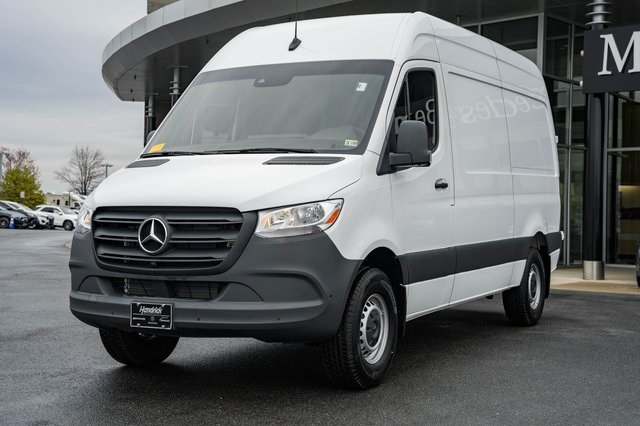 2023 Mercedes-Benz Sprinter 2500 Cargo 144 WB