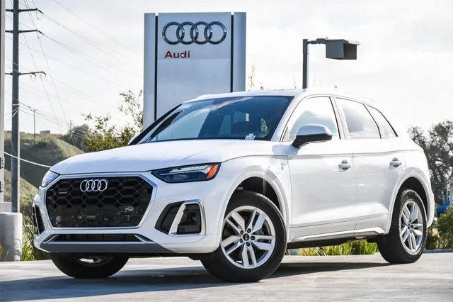 2024 Audi Q5 45 S line Premium
