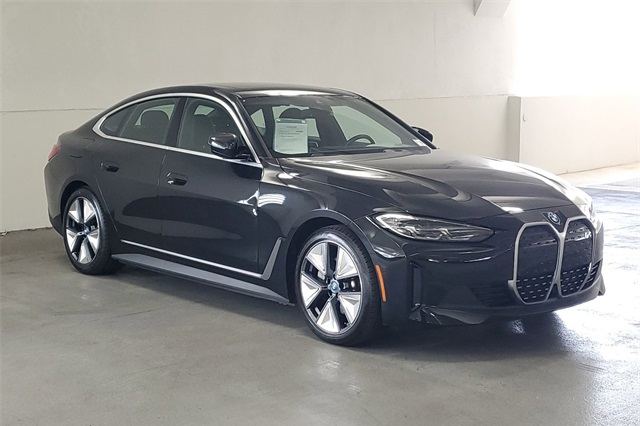 2023 BMW i4 eDrive40