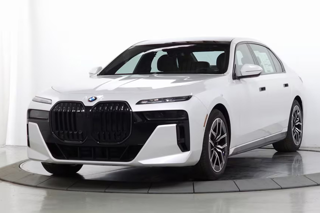 2024 BMW 760i xDrive