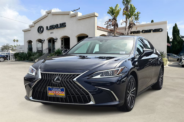 2024 LEXUS ES 300h